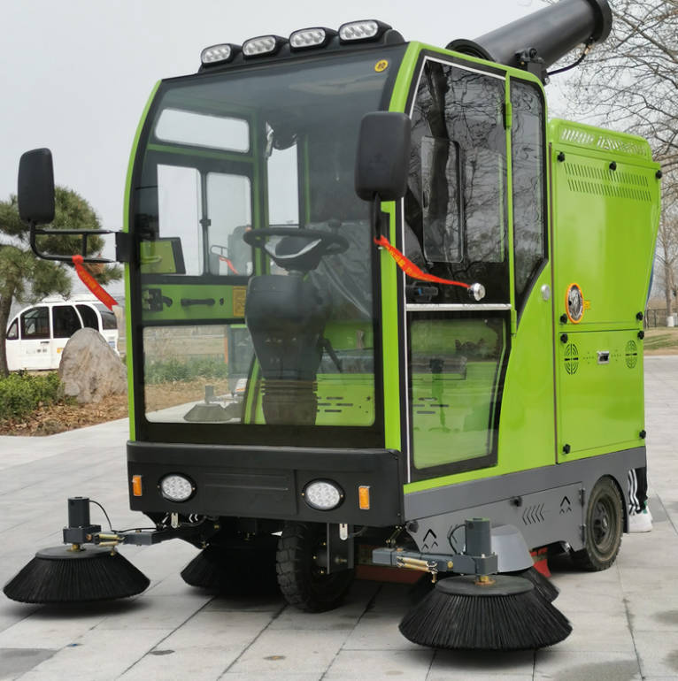 山南道路清洁广泛应用电动环卫清扫车