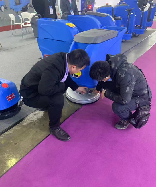 山南小型电动洗地机是否适合用于环卫保洁